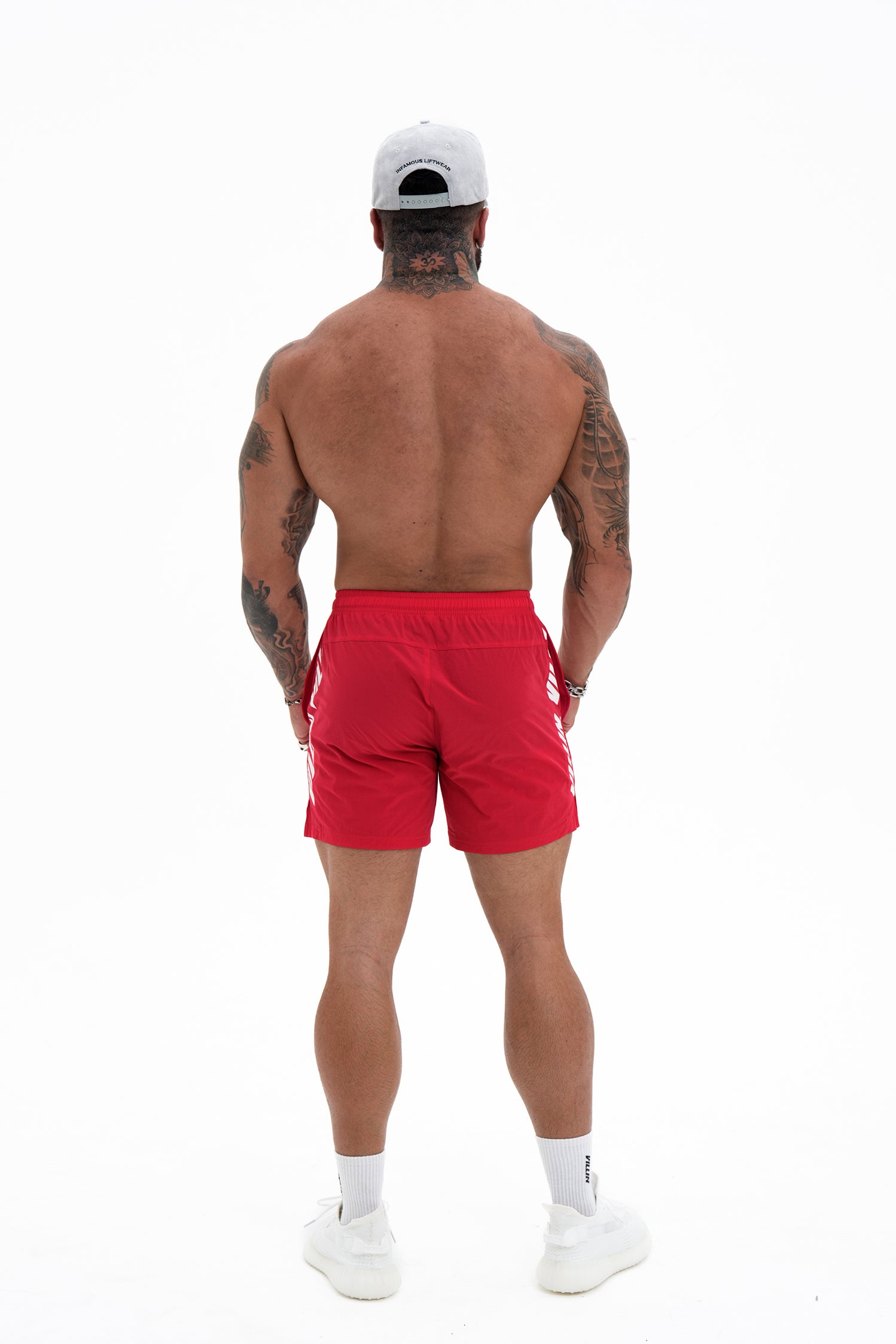 OUTLAW SHORTS V2 - RED