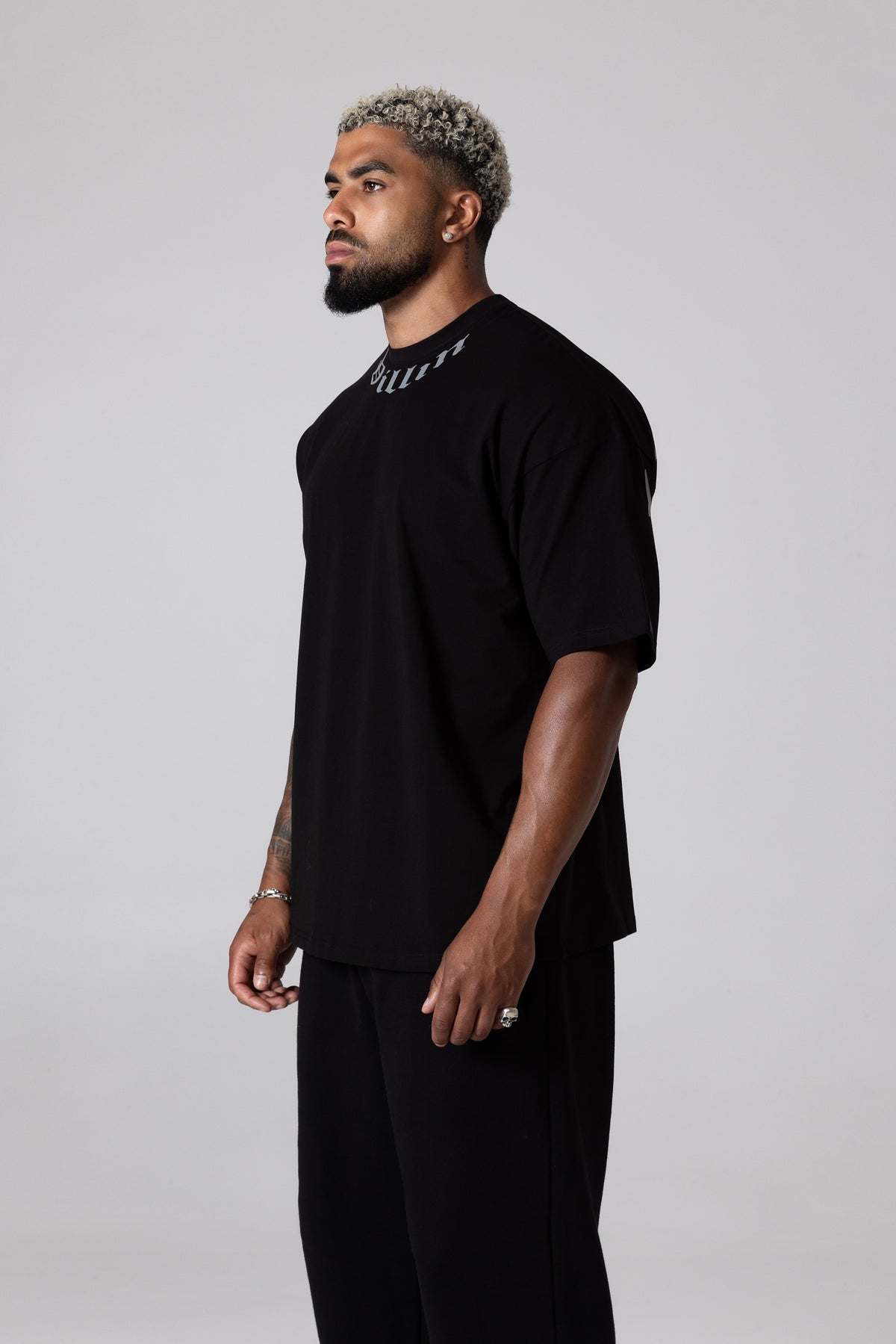 GOTHIC T
