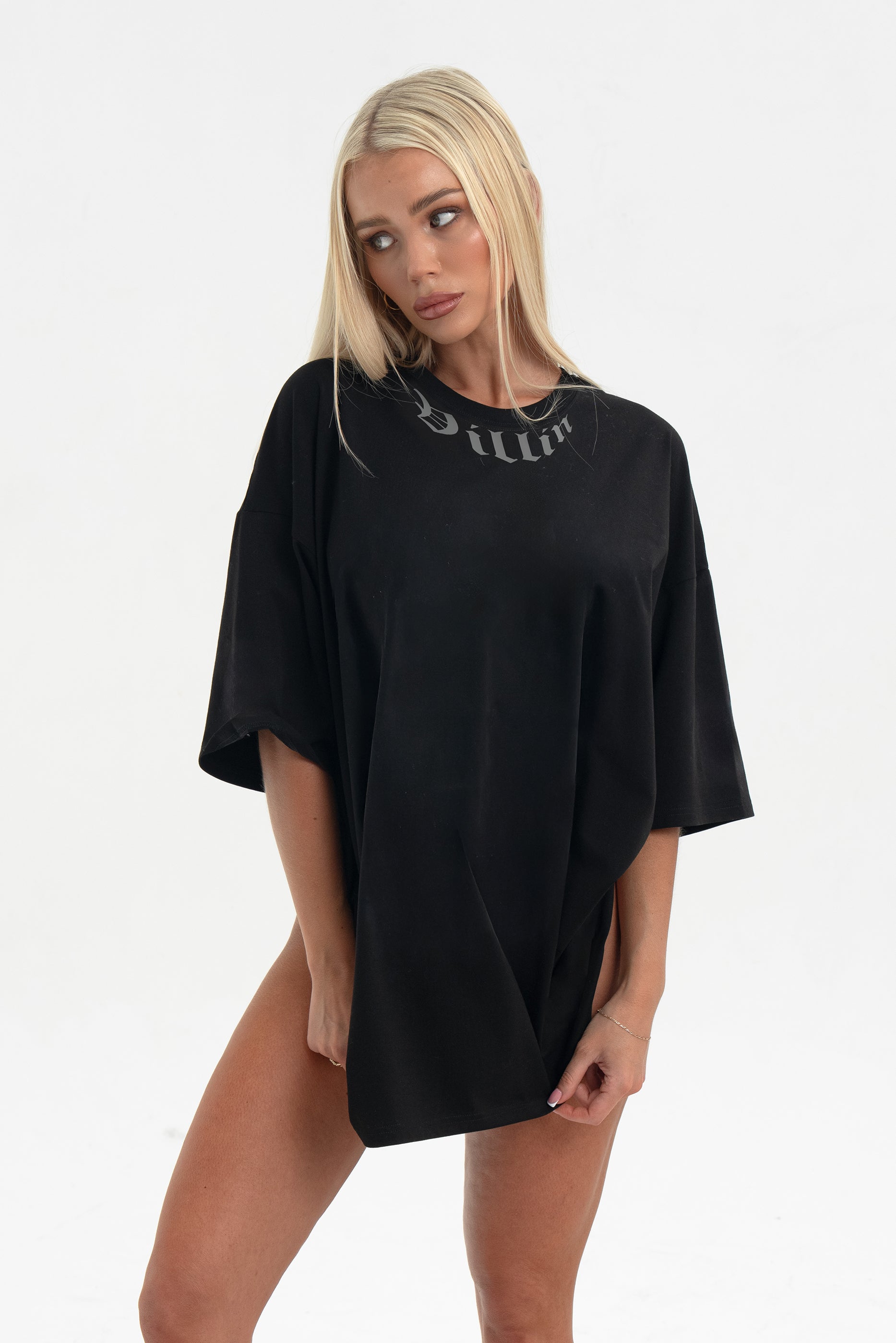 GOTHIC 'OVERSIZE' T - BLACK