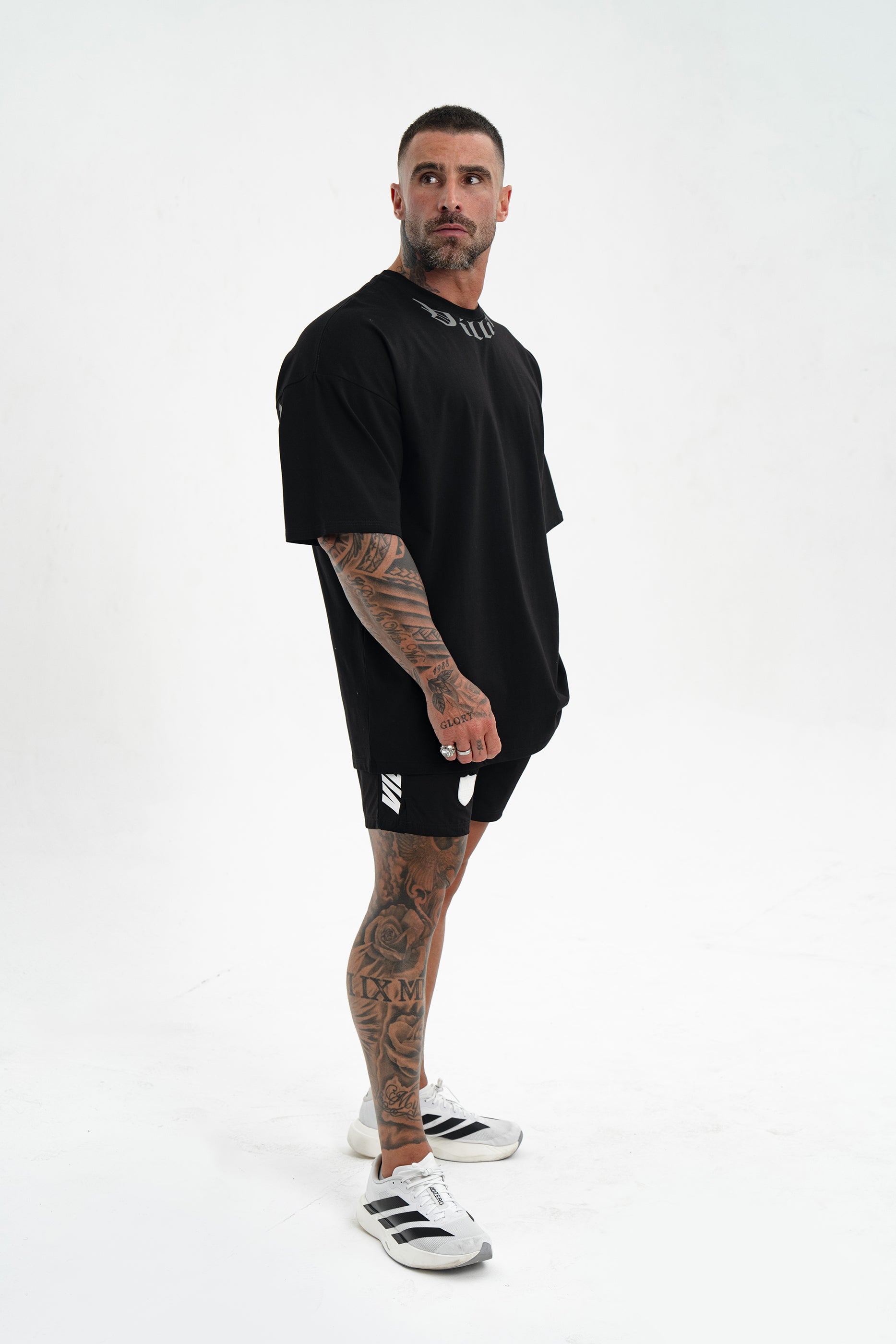 GOTHIC 'OVERSIZE' T - BLACK