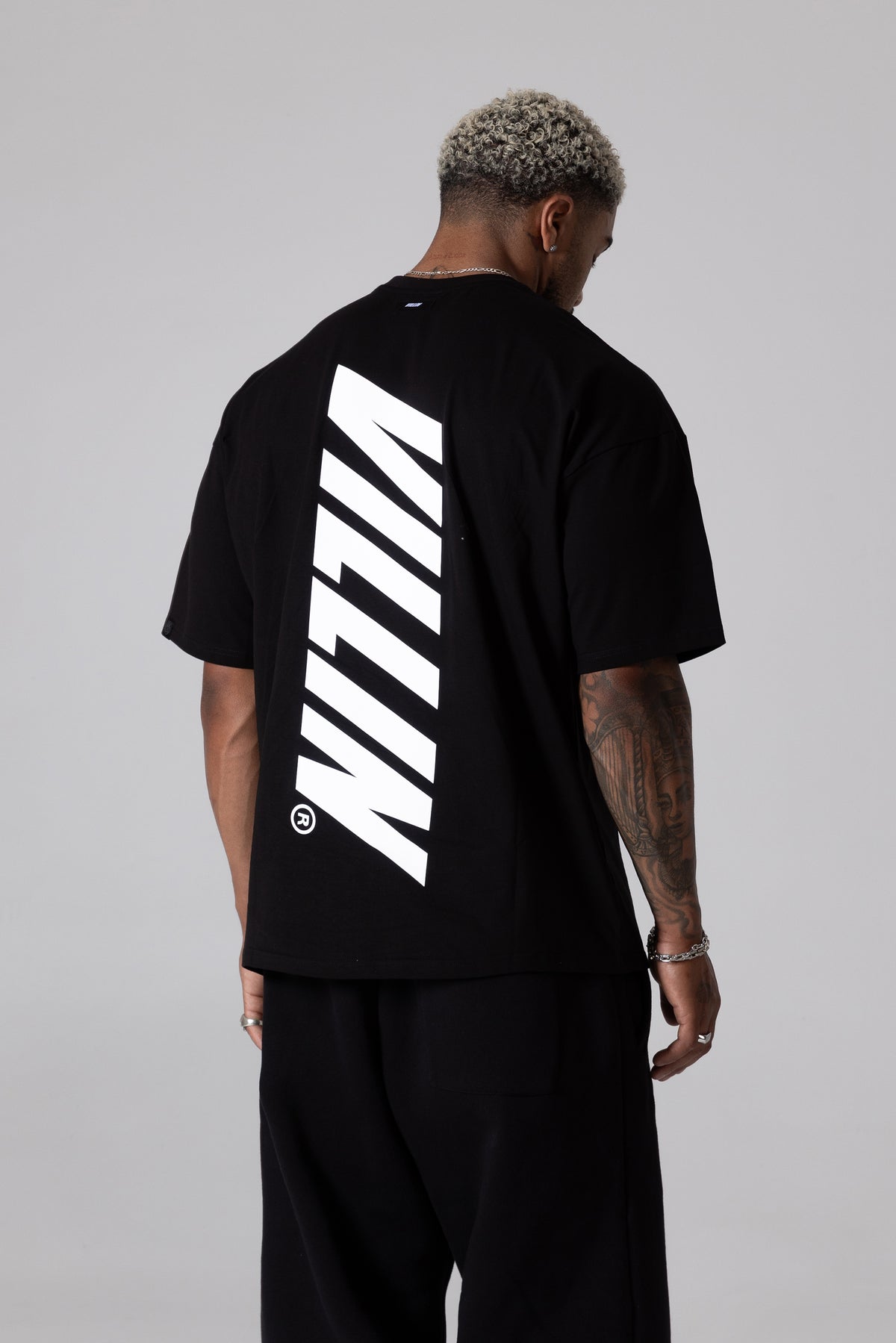 ICONIC T