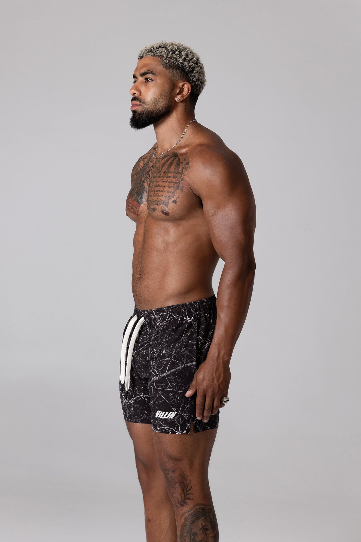 VANTAGE SHORTS - MIDNIGHT CAMO