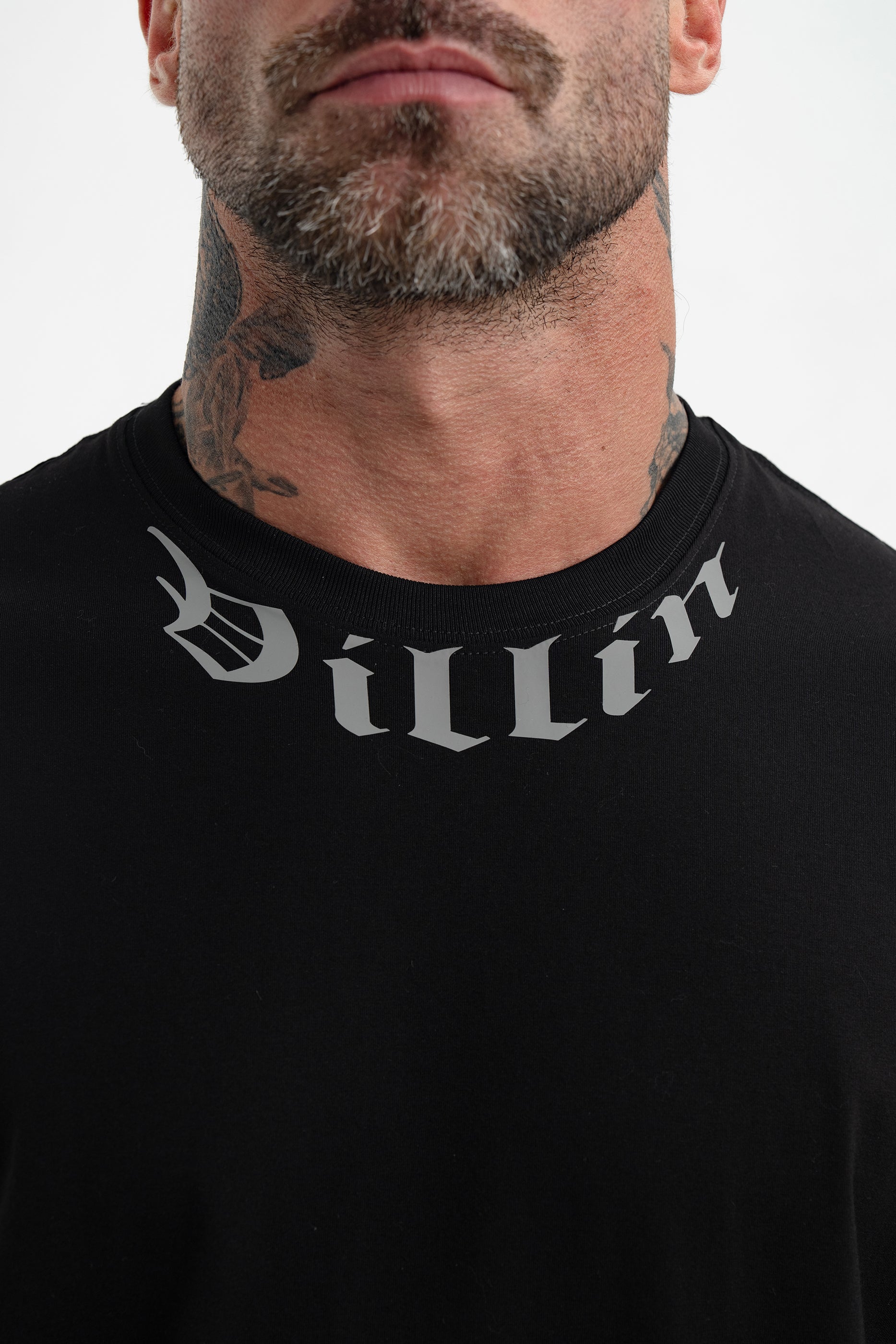 GOTHIC 'OVERSIZE' T - BLACK